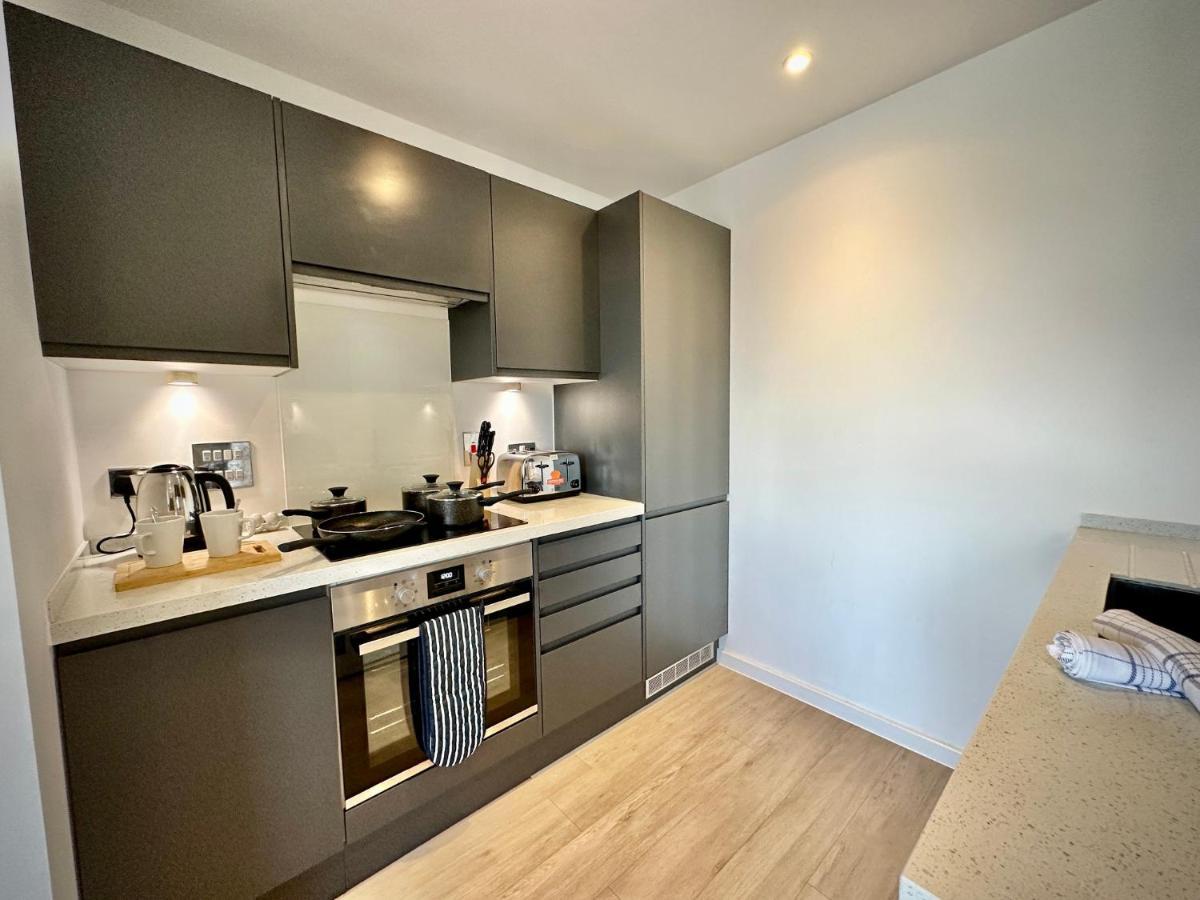 Serviced Apartments Nailsea Exterior photo