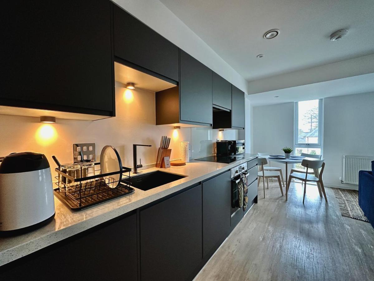 Serviced Apartments Nailsea Exterior photo